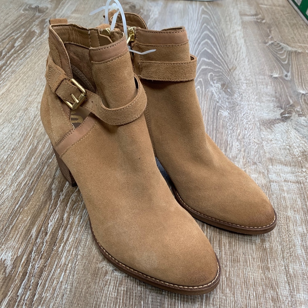 NWT! Sam Edelman Maurine Bootie in Golden Caramel